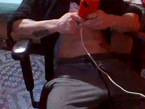 Snapshot of Sarado_Tesudo chatting on May 29, 2026, 6:30 am Sarado Tesudo online show from May 29, 2026, 6:30 am