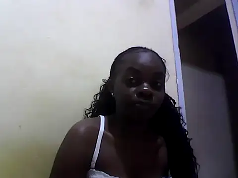Snapshot of Candybbe19 chatting on May 15, 2026, 8:07 pm Candybbe19 online show from May 15, 2026, 8:07 pm