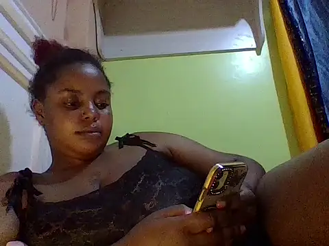 Snapshot of sexychubby22 chatting on May 19, 2026, 1:56 am sexychubby22 online show from May 19, 2026, 1:56 am