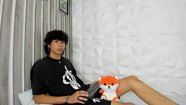 Snapshot of sckrapper chatting on May 21, 2026, 11:51 am sckrapper online show from May 21, 2026, 11:51 am