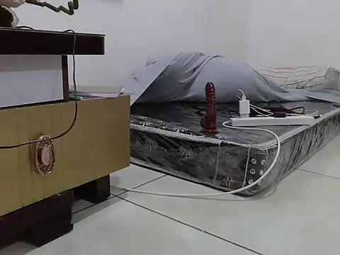 sweet naughty online show from May 29, 2026, 7:36 am