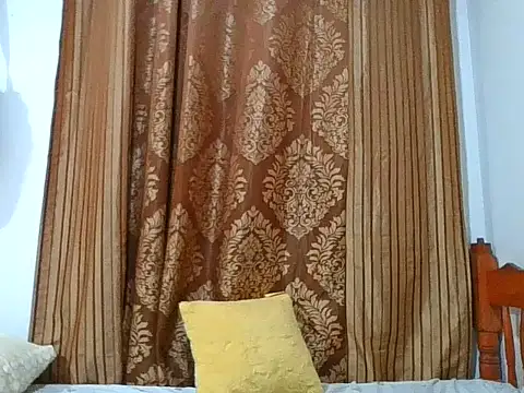Snapshot of sweet_naughty chatting on June 10, 2026, 3:19 am sweet naughty online show from June 10, 2026, 3:19 am