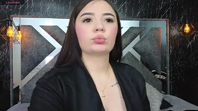 Snapshot of ValeriaCarter chatting on May 19, 2026, 7:21 pm ValeriaCarter online show from May 19, 2026, 7:21 pm