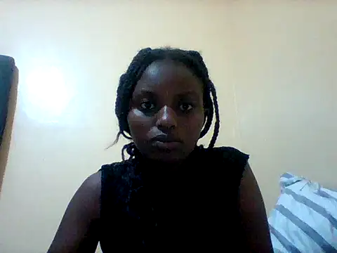 Snapshot of liligal chatting on May 17, 2026, 5:29 am liligal online show from May 17, 2026, 5:29 am