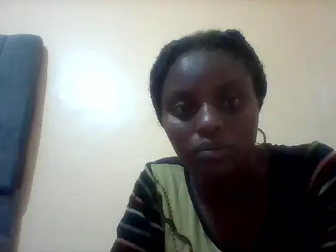 Snapshot of liligal chatting on May 19, 2026, 7:21 pm liligal online show from May 19, 2026, 7:21 pm