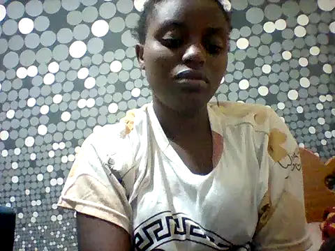 liligal online show from July 12, 2026, 3:18 am