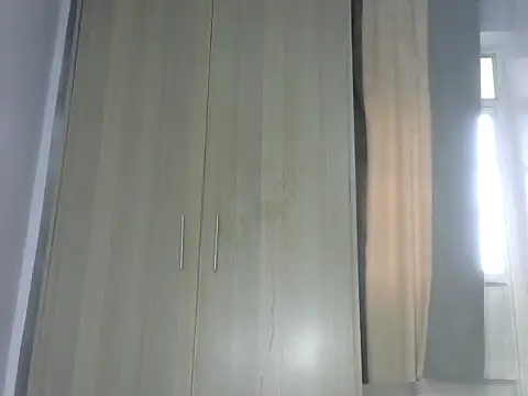 petite lexiiivv online show from June 9, 2026, 5:30 am