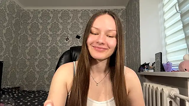 Snapshot of ShaylaChong chatting on June 10, 2026, 4:13 am ShaylaChong online show from June 10, 2026, 4:13 am