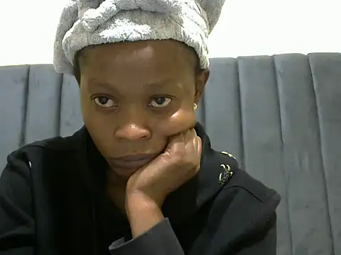 Peggycarter02 online show from May 22, 2026, 3:48 am