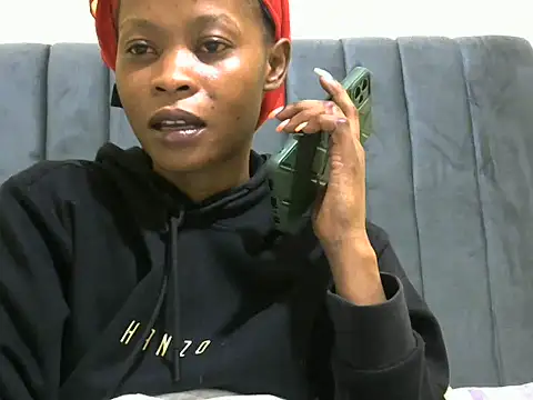 Snapshot of Peggycarter02 chatting on July 5, 2026, 7:10 pm Peggycarter02 online show from July 5, 2026, 7:10 pm