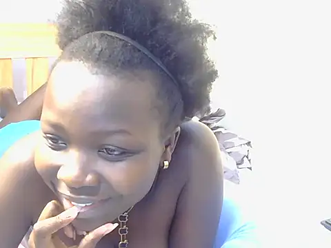 Snapshot of tessy_kitty chatting on May 21, 2026, 8:34 am tessy kitty online show from May 21, 2026, 8:34 am