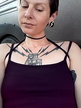 Snapshot of LaFemmeCyberObscura chatting on July 21, 2026, 7:59 pm LaFemmeCyberObscura online show from July 21, 2026, 7:59 pm
