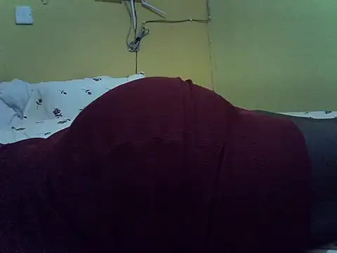 Snapshot of Sasha_mollie chatting on May 28, 2026, 2:01 pm Sasha mollie online show from May 28, 2026, 2:01 pm
