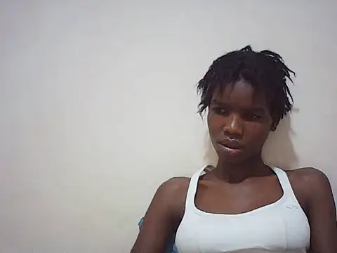 Snapshot of Bootylovet chatting on May 20, 2026, 2:08 am Bootylovet online show from May 20, 2026, 2:08 am