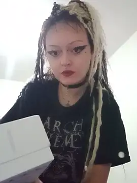 baby punk  online show from May 26, 2026, 2:20 am