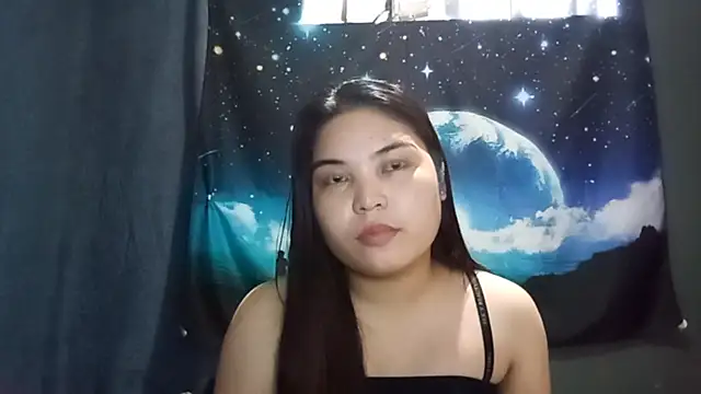 Snapshot of RosariaSuglia chatting on May 29, 2026, 5:24 am RosariaSuglia online show from May 29, 2026, 5:24 am
