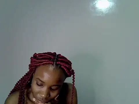 Snapshot of lee_shaz chatting on July 1, 2026, 8:09 pm lee shaz online show from July 1, 2026, 8:09 pm