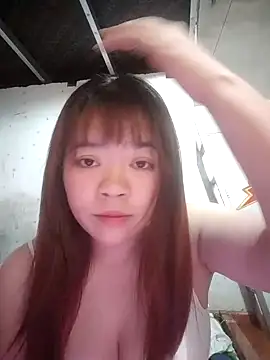Snapshot of Loleml01 chatting on May 20, 2026, 10:01 am Loleml01 online show from May 20, 2026, 10:01 am
