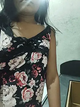 Snapshot of Shanaya_001 chatting on June 9, 2026, 5:58 pm Shanaya 001 online show from June 9, 2026, 5:58 pm