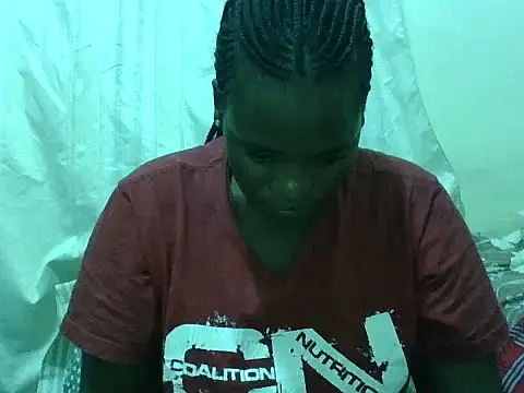 Snapshot of Hot-Perryl chatting on May 19, 2026, 7:54 pm Hot-Perryl online show from May 19, 2026, 7:54 pm