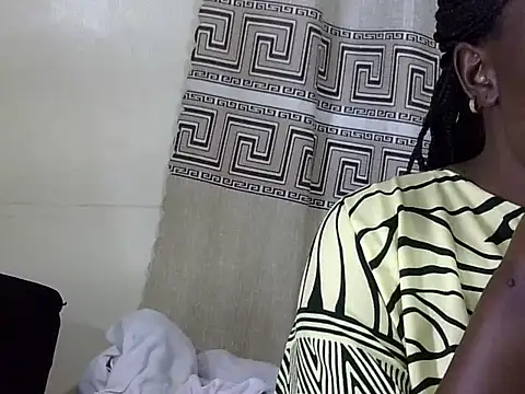 Snapshot of sexxy_melons chatting on May 19, 2026, 5:09 pm sexxy melons online show from May 19, 2026, 5:09 pm