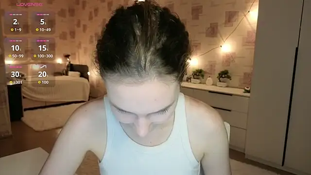 Megan swiftss online show from June 17, 2026, 7:02 pm