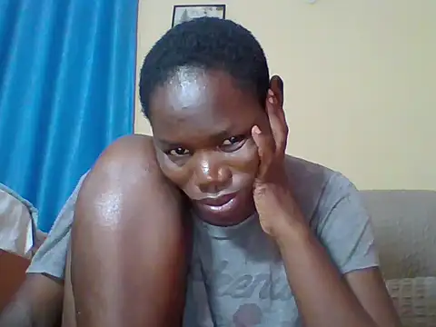 Snapshot of Blacksexyqueen24 chatting on May 20, 2026, 8:39 pm Blacksexyqueen24 online show from May 20, 2026, 8:39 pm