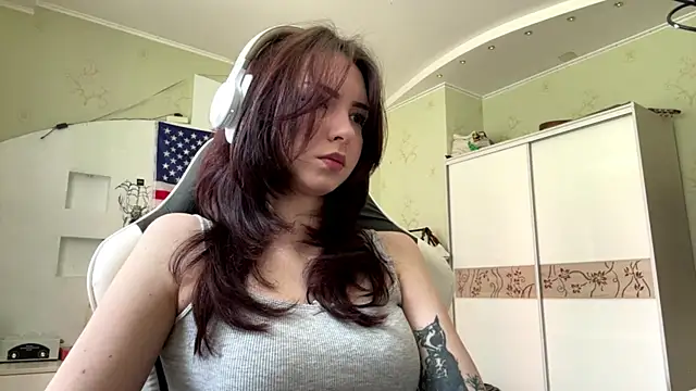 MellisaReckard online show from May 21, 2026, 12:46 pm