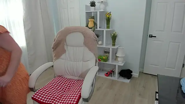 Vika73 online show from March 14, 2025, 4:51 pm