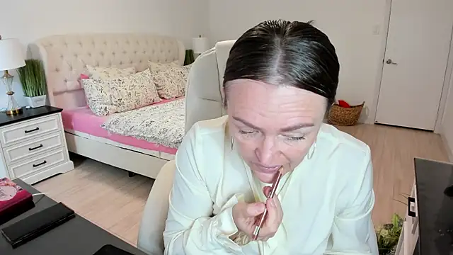 Vika73 online show from October 11, 2025, 3:02 pm