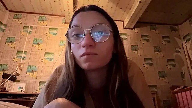 SparkleJebb online show from July 9, 2026, 5:34 pm