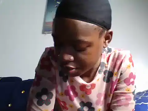 Snapshot of Snacky_ chatting on May 29, 2026, 2:28 am Snacky online show from May 29, 2026, 2:28 am