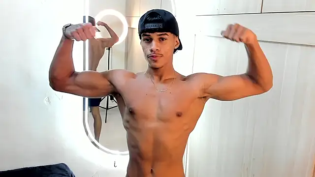 Joao da silva19 online show from May 28, 2026, 2:01 pm
