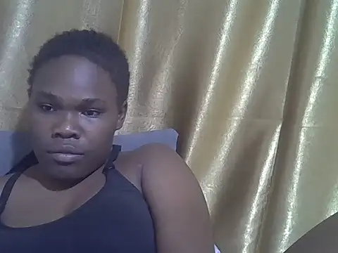Snapshot of lovelymeli2 chatting on July 4, 2026, 6:23 pm lovelymeli2 online show from July 4, 2026, 6:23 pm