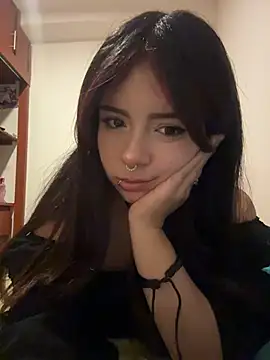 Snapshot of softdoll-_ chatting on July 16, 2026, 7:38 am softdoll- online show from July 16, 2026, 7:38 am