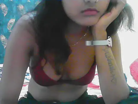 Snapshot of Diana_Penty chatting on June 3, 2026, 2:44 pm Diana Penty online show from June 3, 2026, 2:44 pm