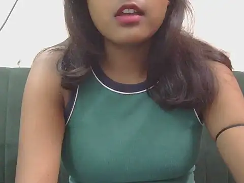 Snapshot of Diana_Penty chatting on July 13, 2026, 5:34 pm Diana Penty online show from July 13, 2026, 5:34 pm