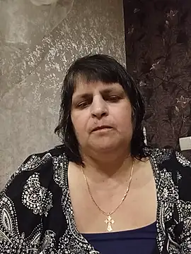 Snapshot of LisichkaOksana chatting on May 18, 2026, 6:12 pm LisichkaOksana online show from May 18, 2026, 6:12 pm