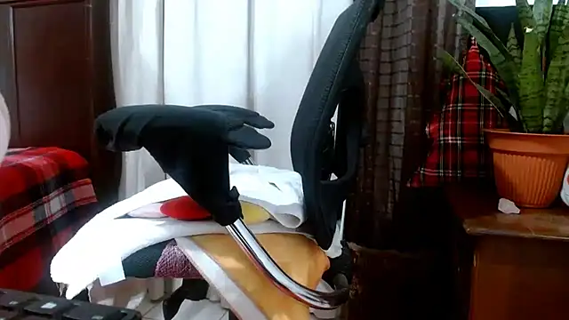 jenny milf69 online show from December 19, 2025, 2:37 am