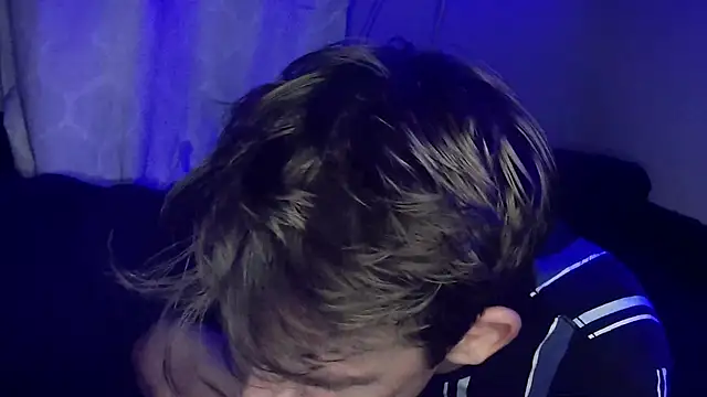 Snapshot of Pbluntz90 chatting on July 19, 2026, 5:38 am Pbluntz90 online show from July 19, 2026, 5:38 am