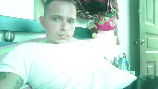 Snapshot of mathiew_1 chatting on May 27, 2026, 8:49 pm mathiew 1 online show from May 27, 2026, 8:49 pm