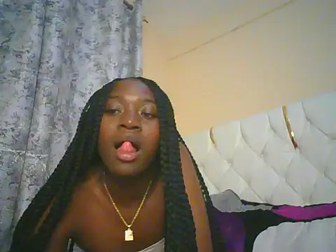 Snapshot of Preetygirlyz chatting on May 18, 2026, 4:34 pm Preetygirlyz online show from May 18, 2026, 4:34 pm