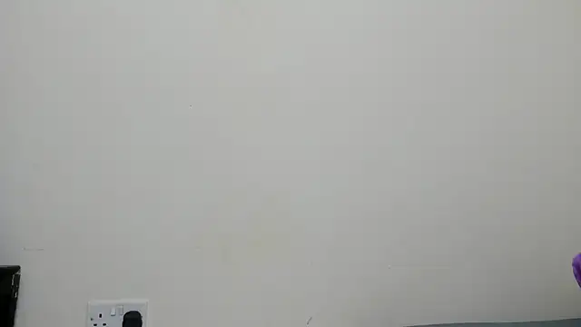 Snapshot of Real_Slim_Thick chatting on May 26, 2026, 9:46 pm Real Slim Thick online show from May 26, 2026, 9:46 pm