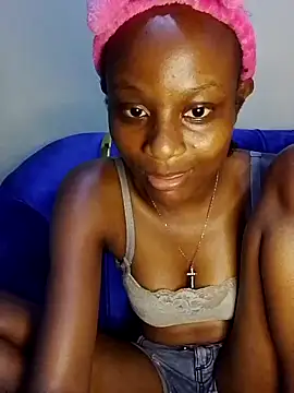 Snapshot of Sweetgirl263 chatting on May 23, 2026, 11:26 pm Sweetgirl263 online show from May 23, 2026, 11:26 pm