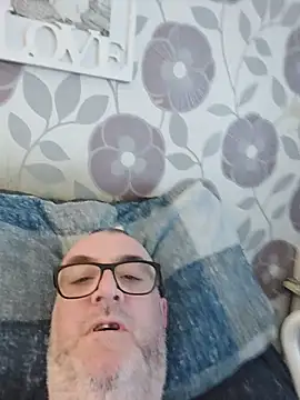 Snapshot of bigdickpeter78 chatting on June 3, 2026, 6:34 pm bigdickpeter78 online show from June 3, 2026, 6:34 pm