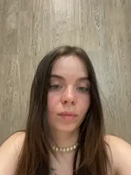 summerDESIRE online show from May 26, 2026, 12:58 pm
