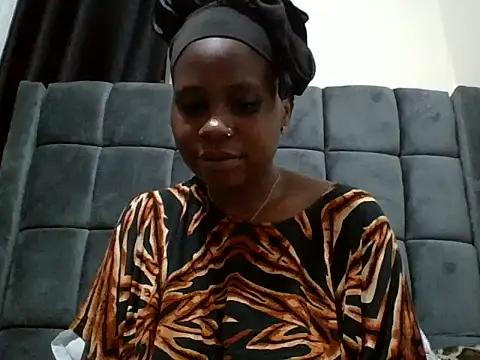 Snapshot of sexy_inayah chatting on May 26, 2026, 3:10 pm sexy inayah online show from May 26, 2026, 3:10 pm