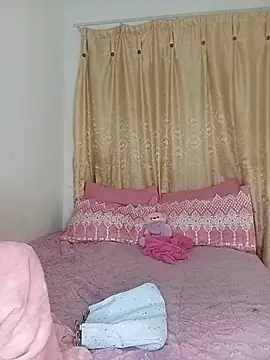 Snapshot of SweetDoll_04 chatting on May 31, 2026, 4:40 am SweetDoll 04 online show from May 31, 2026, 4:40 am