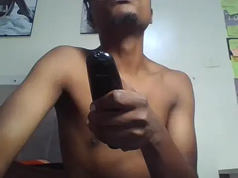 Snapshot of freakyboy255 chatting on August 1, 2026, 1:53 pm freakyboy255 online show from August 1, 2026, 1:53 pm
