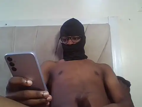 Snapshot of freakyboy255 chatting on July 13, 2026, 8:57 am freakyboy255 online show from July 13, 2026, 8:57 am
